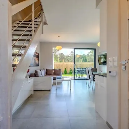 Comfortable With A Garden And A Pool * Pobierowo