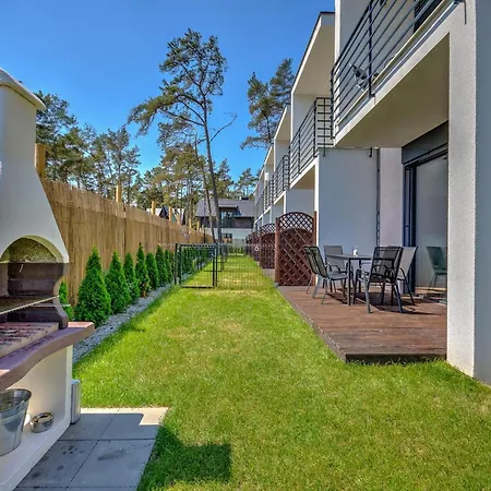 Dom wakacyjny Comfortable With A Garden And A Pool Pobierowo