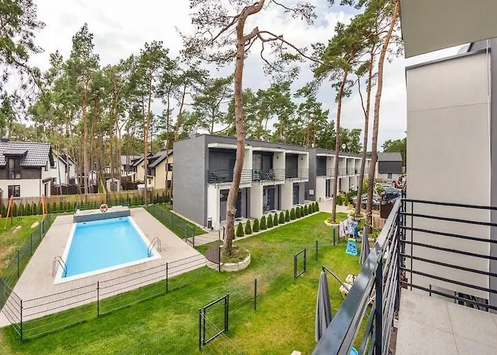 Comfortable With A Garden And A Pool Dom wakacyjny *