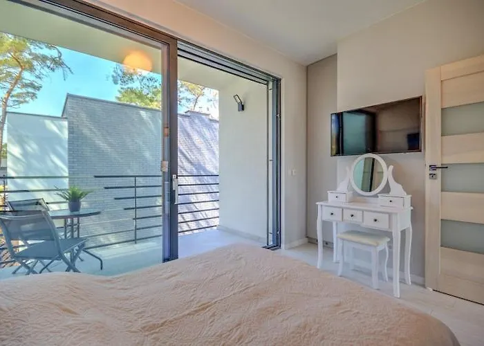 Comfortable With A Garden And A Pool بيت للعطل بوبيروفو