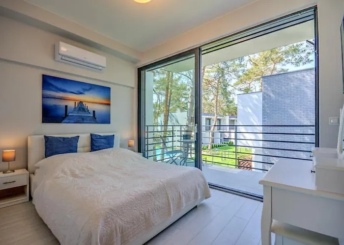 Comfortable With A Garden And A Pool بيت للعطل